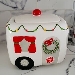 Ceramic Cookie Holiday camper